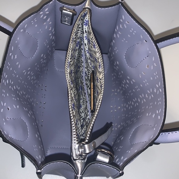 Urban Expressions Purse - Picture 3 of 4